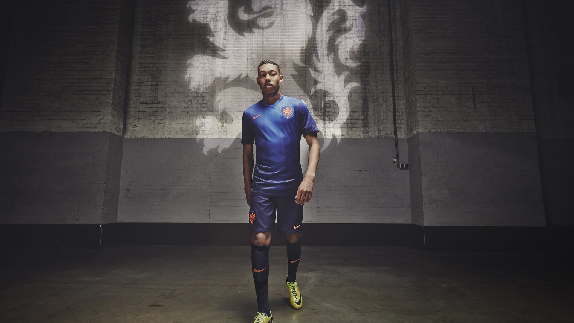 上海队强势晋级尼克斯，小贾伦在年度焦点之战接管比赛