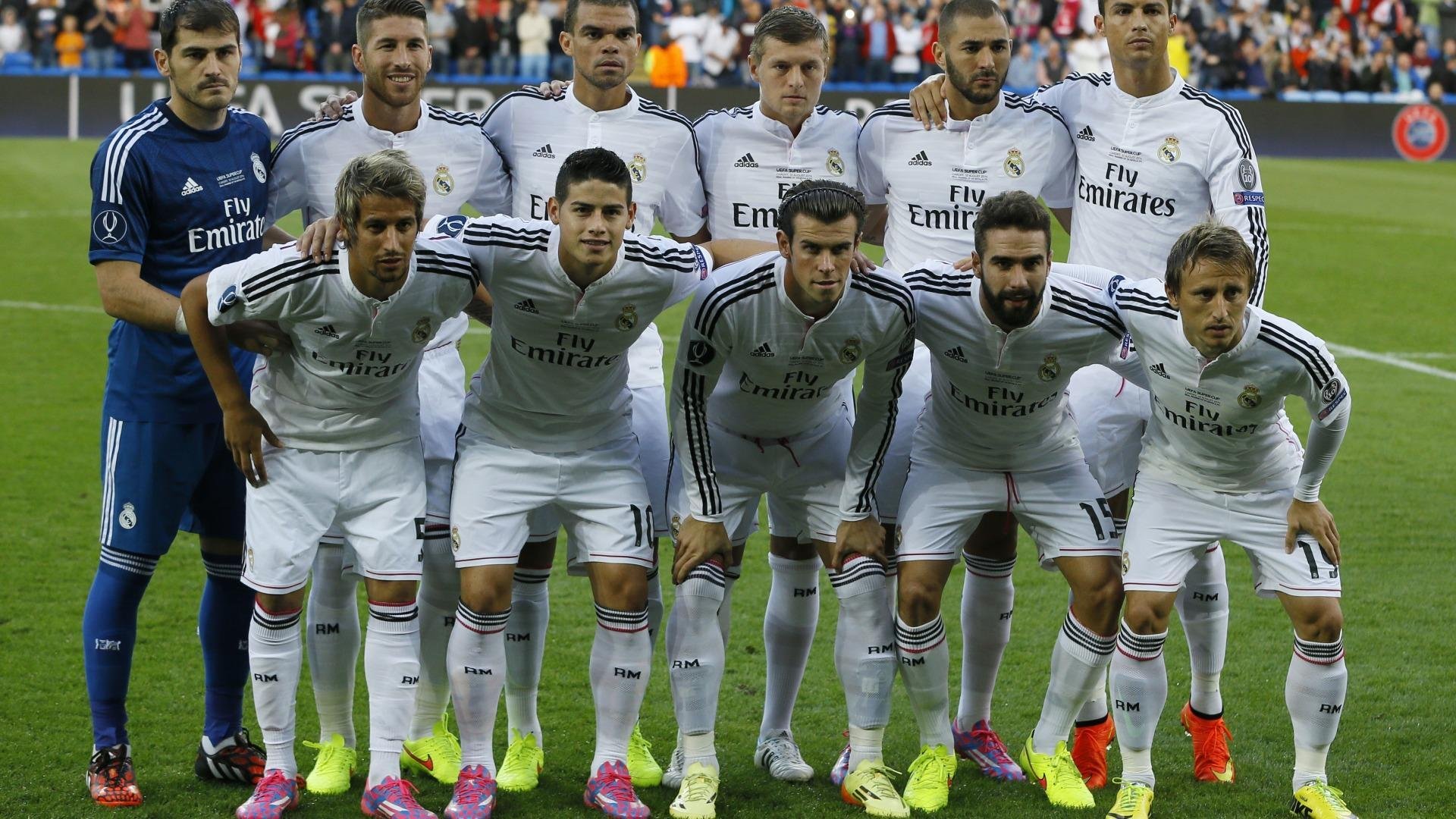 冰岛爆冷苏格兰,阿克,那个在火山与冰川间诞生的关键先生