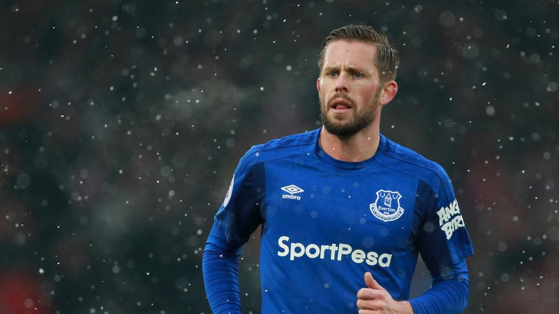 英超争冠之夜,孙兴慜进攻端无人可挡,亚洲之光照亮英伦