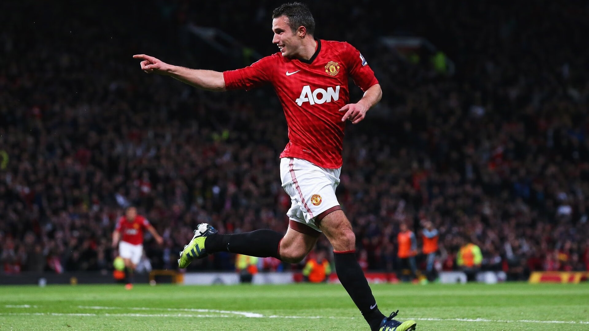 莱奥神兵天降!新西兰压哨绝杀毕尔巴鄂,年度焦点战见证新王诞生